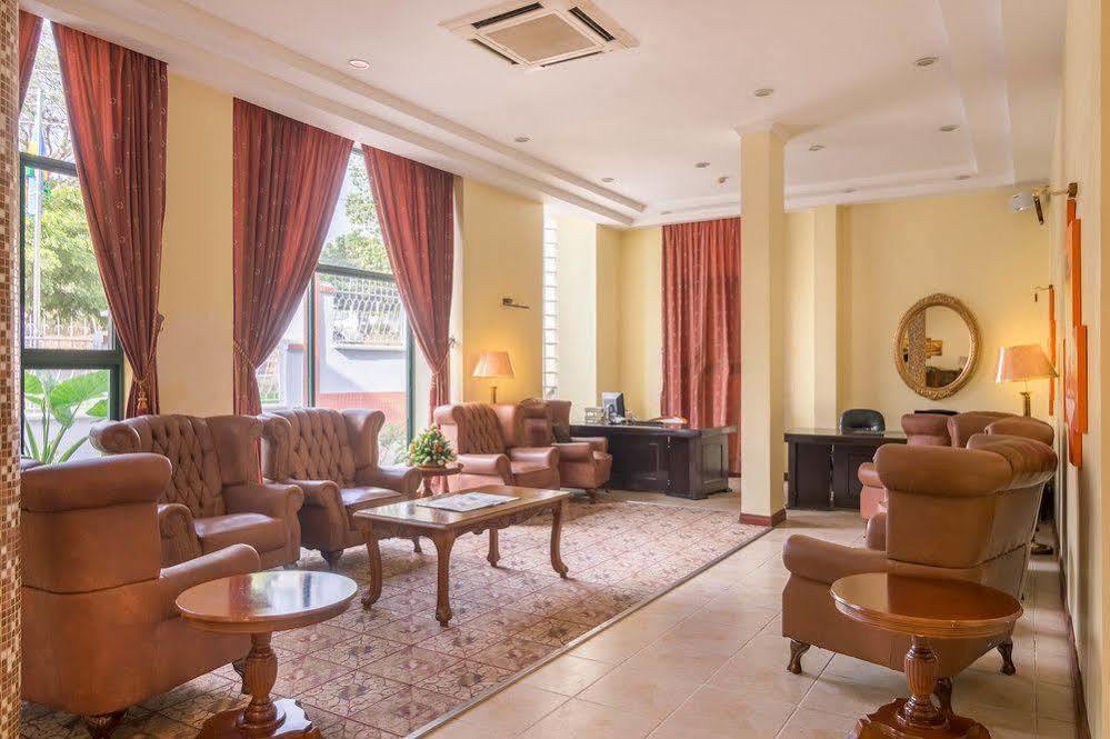 Gold Crest Hotel - Arusha Exterior foto